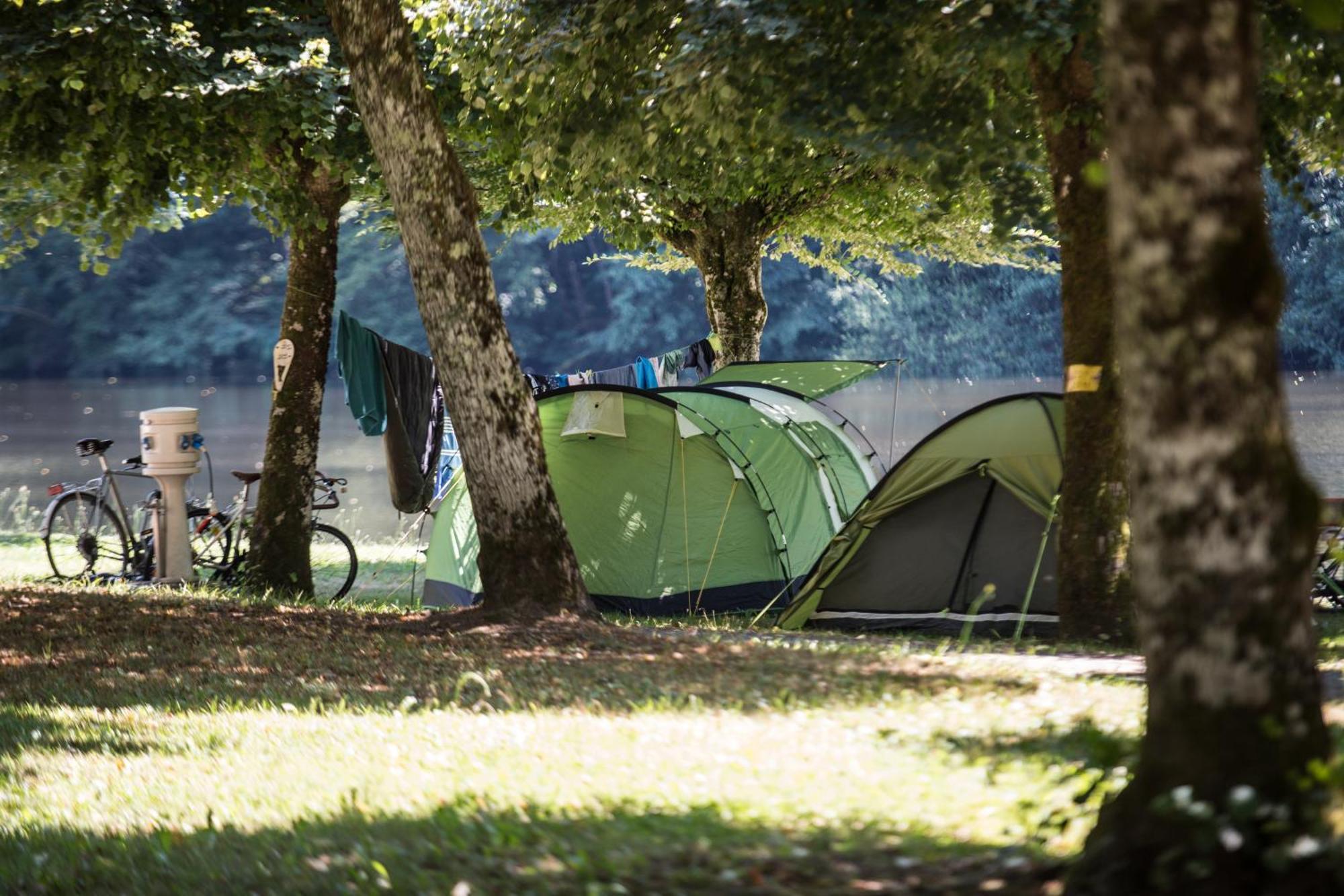Campsite Le Chateau Du Gibanel